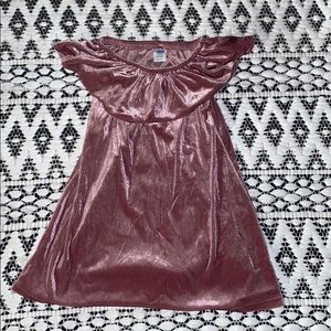 Off the shoulder Velvet dress for baby girl